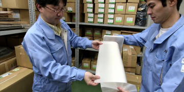 日本味精巨頭卡死全球AI咽喉？數據時代的材料與供應鏈爭霸戰