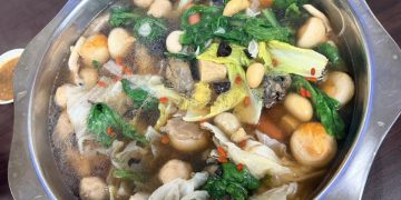 苗栗桶仔雞16年功夫 鎖住鮮嫩肉汁 現烤外帶的經典美食