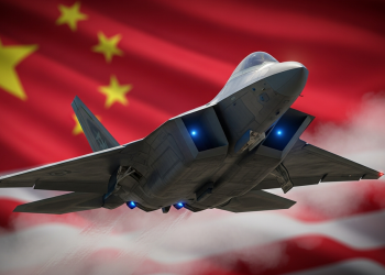 美中六代機戰略攻防白熱化 F-47鴨翼設計引爆抄襲爭議