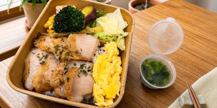 台中外送餐盒市場吹歐風!西式便當蒸烤香氣重新定義日常美味
