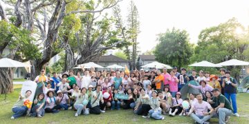 百年科研品牌嘉康利《嘉人野餐趣》綻放年輕活力 全新「蛋白多多飲」輕盈上市