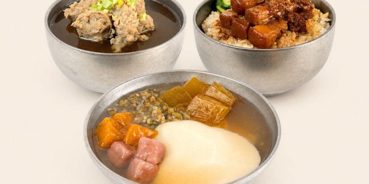 桃園區特色甜品店不只賣冰！五香豬五花飯搭配豆花仙草 甜鹹搭配掀話題
