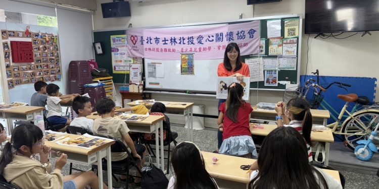 不只忙防颱解危 士北議員參選人林揚庭推「免費夏令營課程」被讚神隊友