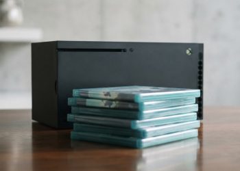 Xbox 傳將續挺實體光碟 提供玩家更多元遊戲選擇