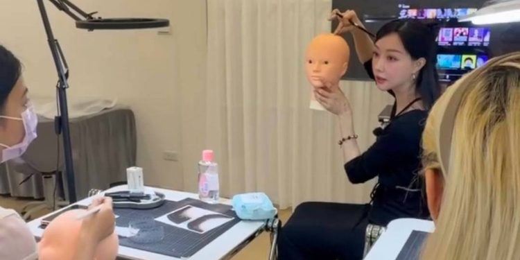 從護理走向美業教育 將人生轉折化為教育初心