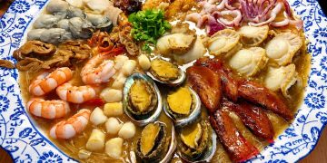 虎尾手工麵線 從大腸鮮蚵到透抽海鮮 18 種配料客製化搭配
