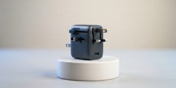 Anker 推萬用充電器:100W 高功率輕巧便攜,旅行一咖搞定