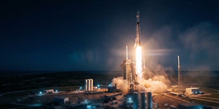 SpaceX 獵鷹 9 號發射美軍機密任務 星盾衛星打造新偵察網