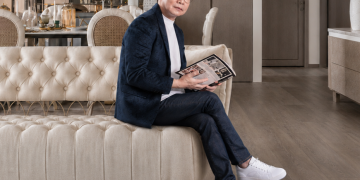 浴室磁磚怎麼挑？比沙列空間設計-  張靜峰總監分享止滑、防霉與清潔關鍵