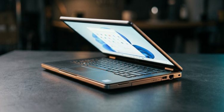 600 美元二手 Dell 筆電性價比高 力抗 MacBook Neo 新機