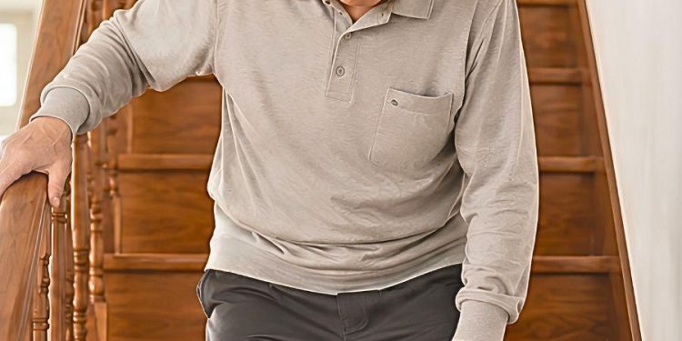 高齡居家改善從樓梯開始 家用樓梯升降椅協助透天厝長輩上下樓