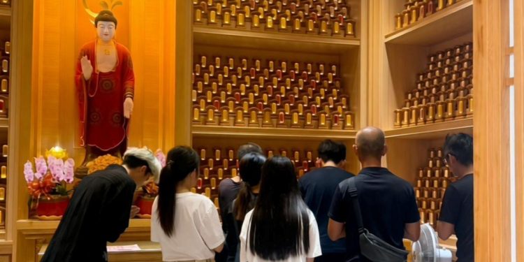 走過上千場人生告別現場 雲林生命禮儀團隊用專業與溫度承接家屬託付