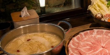 新竹高鐵火鍋聚餐亮點 在鄉間品嚐特色大骨「鼎湯」、多部位肉品組合