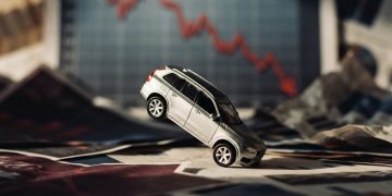 富豪汽車撤回全年銷售財測 中美市場疲軟需求不振