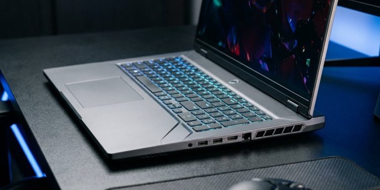 馳為推 GameBook Max 電競筆電 搭載 i9、RTX 5060