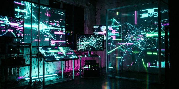 AI 助長間諜與犯罪活動 企業與執法單位面臨資安新挑戰