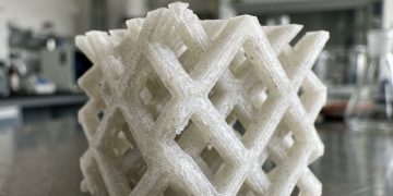 AI模型精準預測3D列印聚乳酸零件強度與表面品質